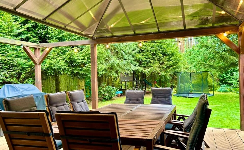 Natural landscape, BBQ facilities, Balcony/Terrace