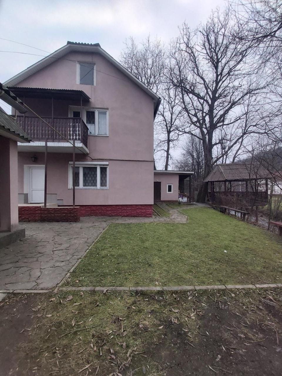 Mountain view, River view, Inner courtyard view