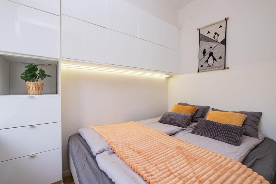 2BR Downtown Apartment W Finnish Sauna 70 m2 Apartment in Helsinki