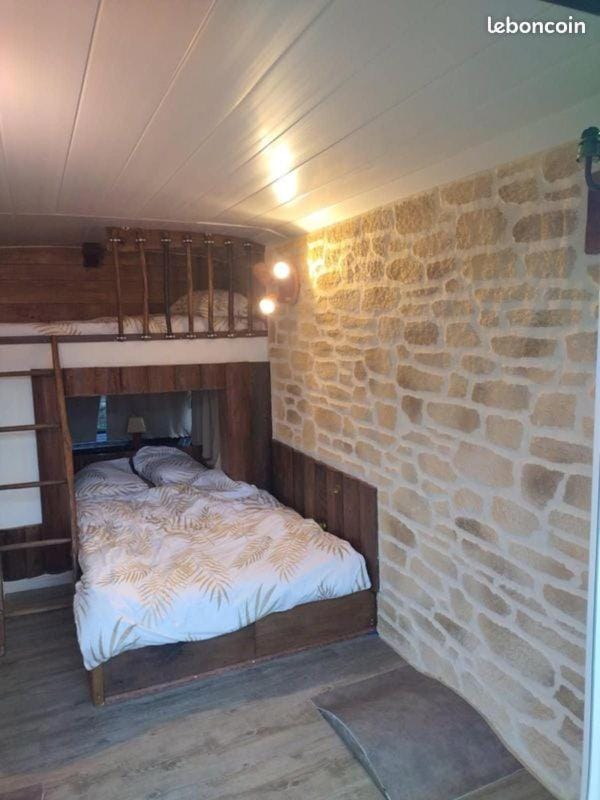 Nuit insolite Campground/ 
RV Resort in Pays de la Loire