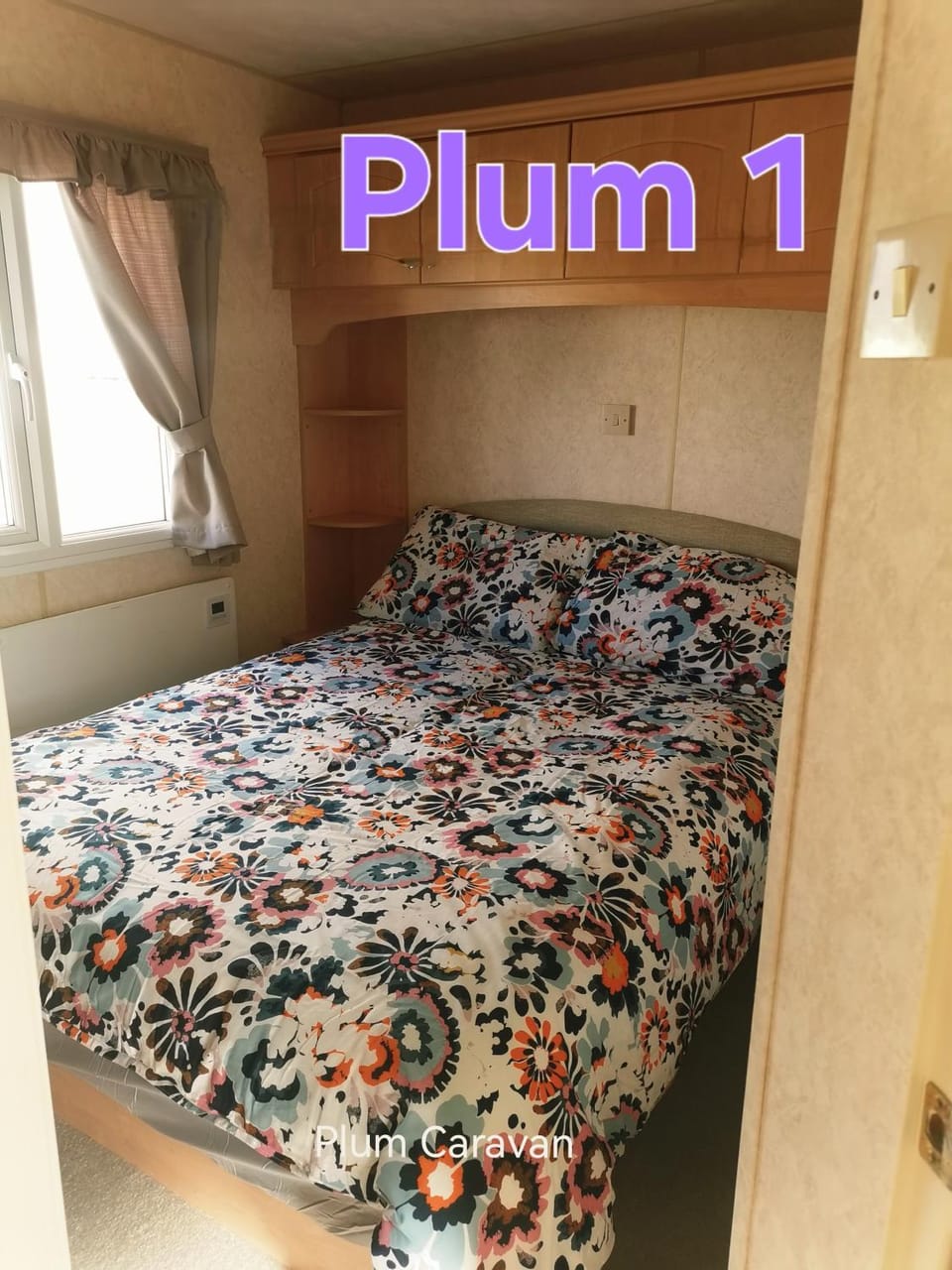 Plum 1 a luxury 3 bed 8 berth static caravan, bedding included, close proximity to popular Sealands family club on Coral Beach in Ingoldmells Apartment in Ingoldmells