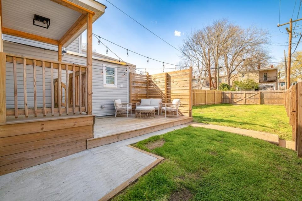 Property building, Patio, Seating area