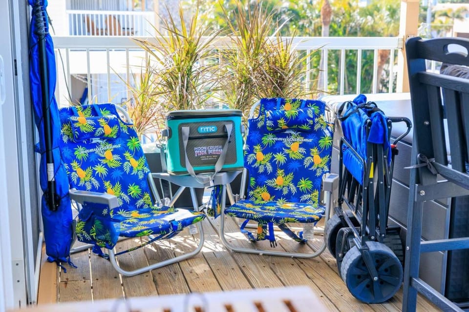 Beep Bop Inn/Gulf view/199 steps to beach/Pets! House in Indian Rocks Beach