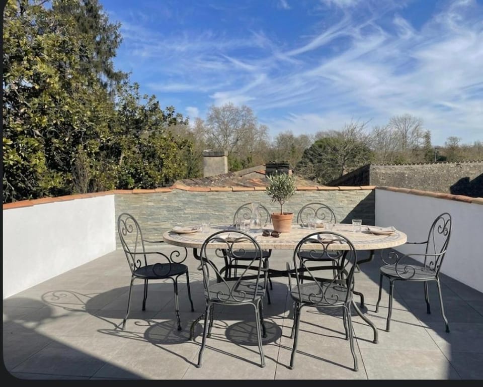 Patio, Balcony/Terrace