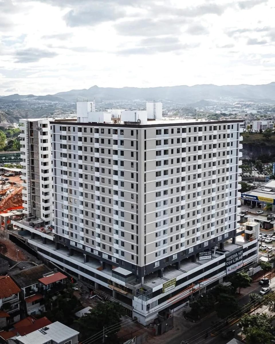 Lirios de Miraflores N717 Apartment in Tegucigalpa