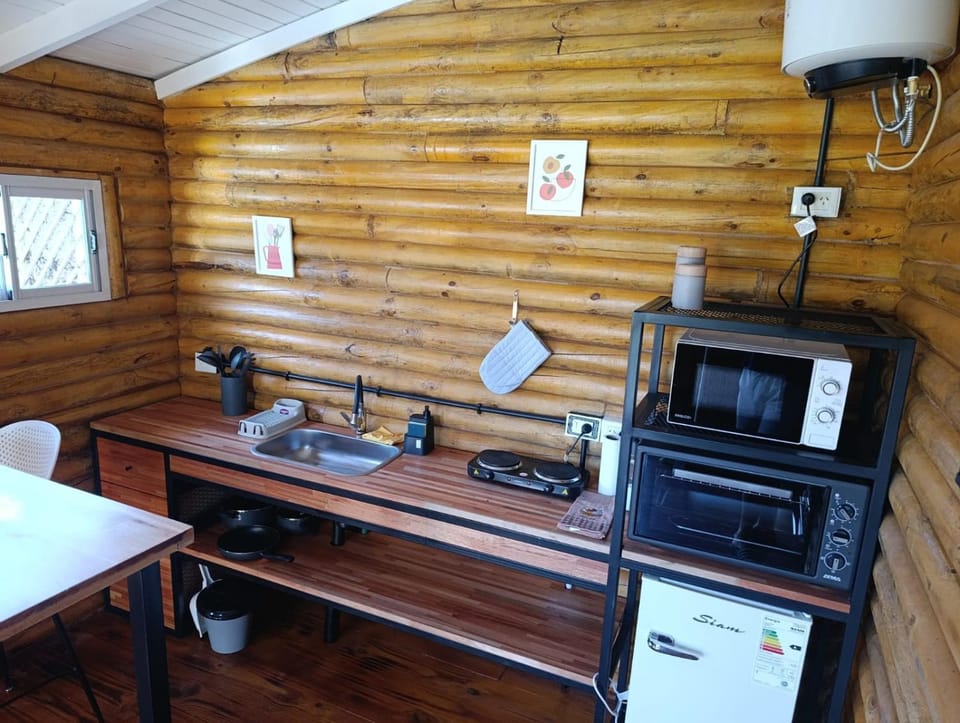 Property building, Kitchen or kitchenette