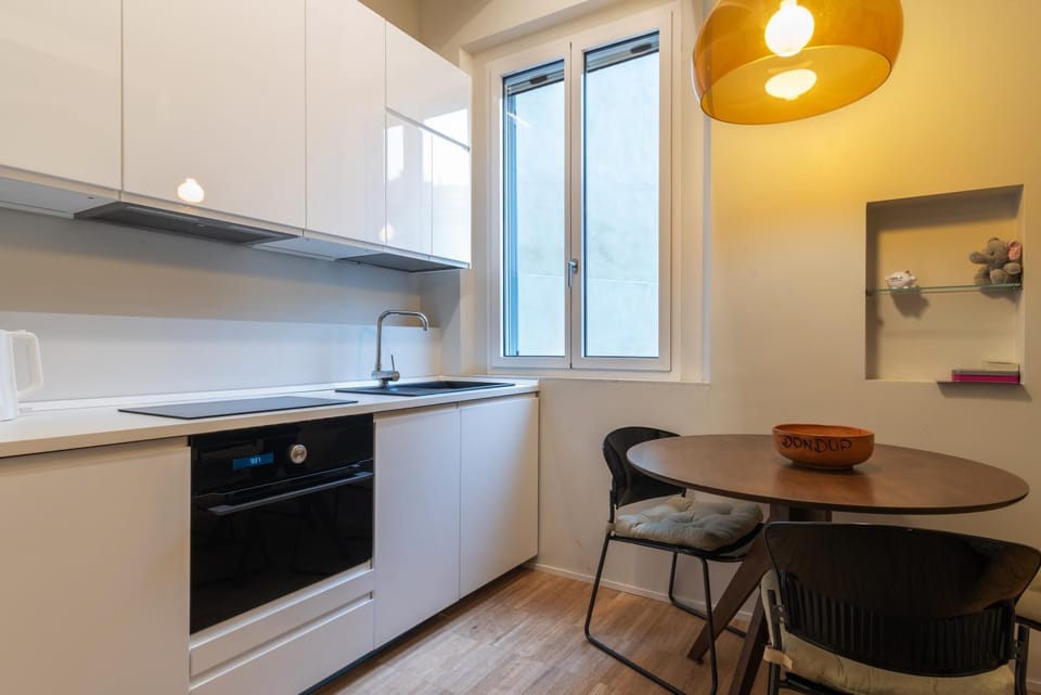 Porta Venezia - Nuovo Monolocale di Design Apartment in Milan