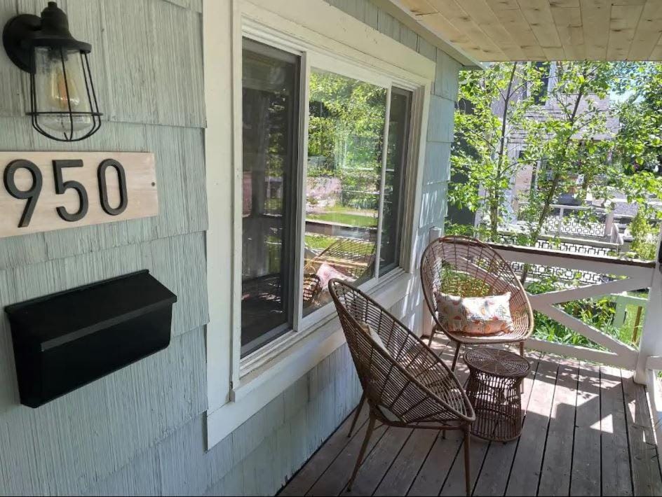 CDA Midtown Home Near Lake & Downtown Fire Pit House in Coeur dAlene
