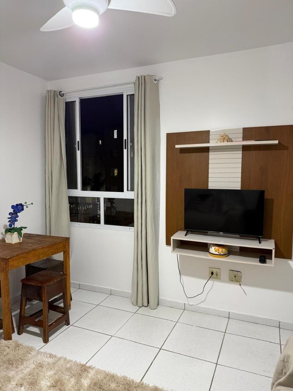 Apartamento enseada Apartment in State of São Paulo