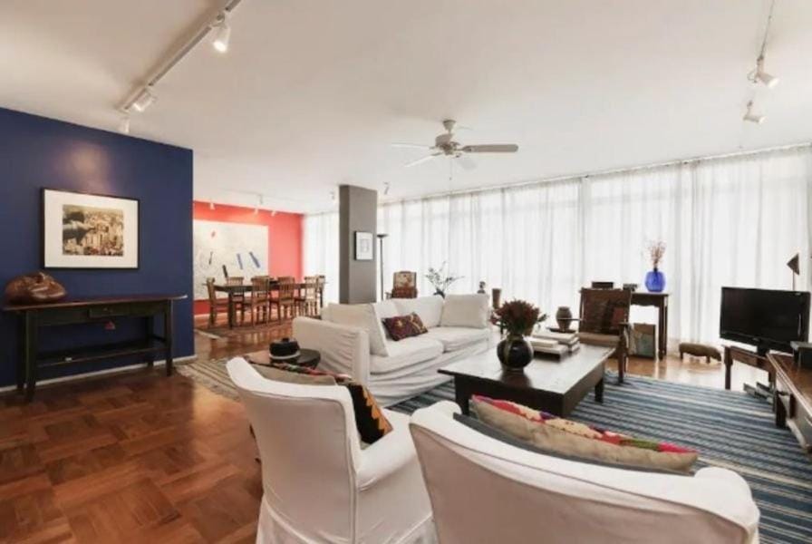 Full of personality in Jardins! Apartment in Sao Paulo City