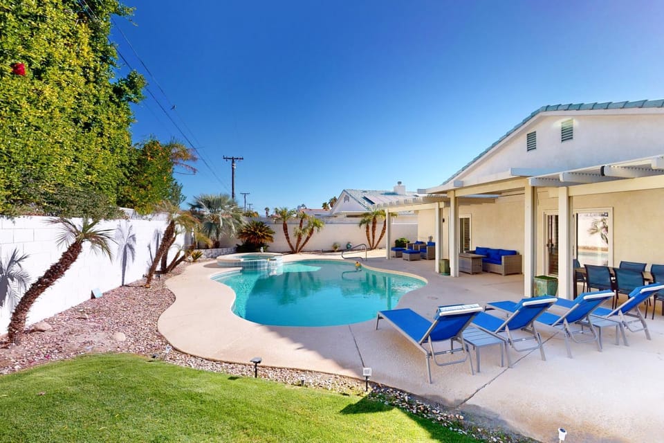 Desert Blue House in Cathedral City