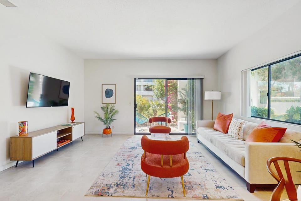 Modern & Breezy House in Cathedral City