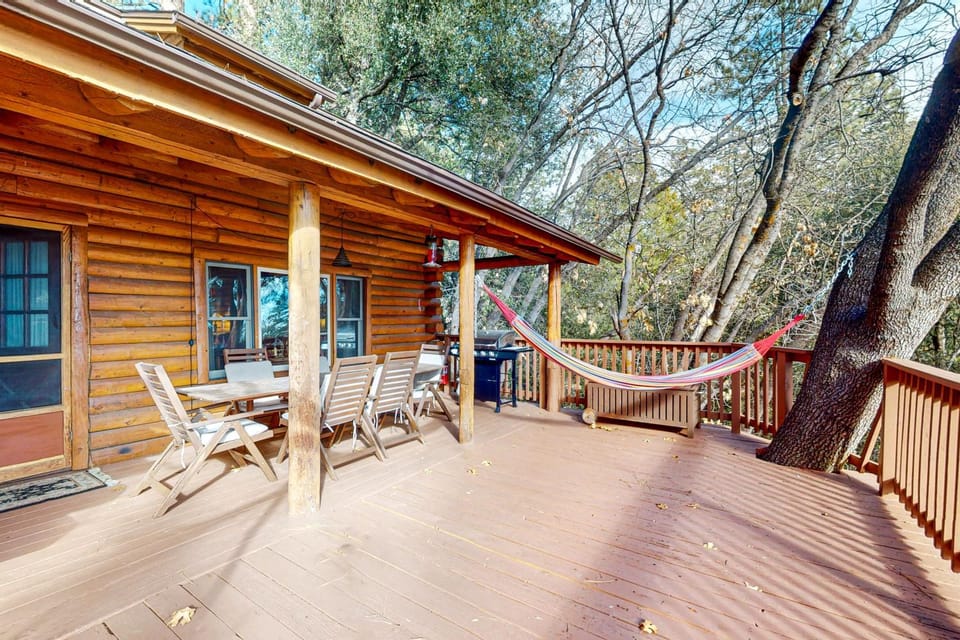 San Jacinto Lodge House in Idyllwild-Pine Cove