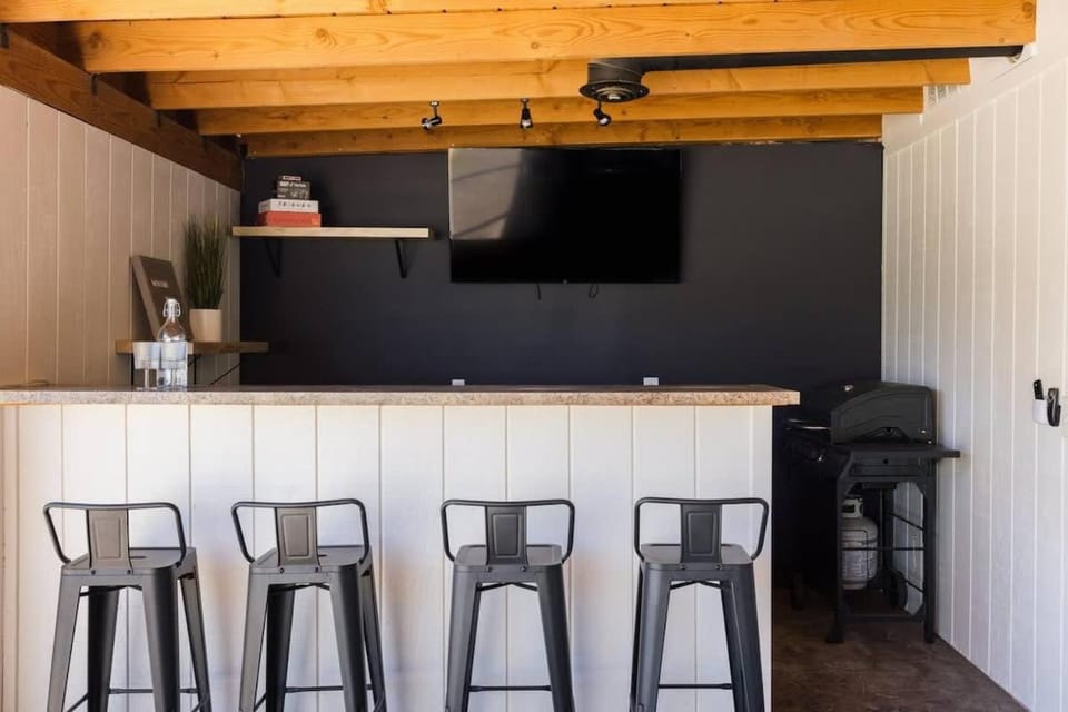 Renovated Retreat Old Town Scottsdale Sleeps 6 House in Scottsdale