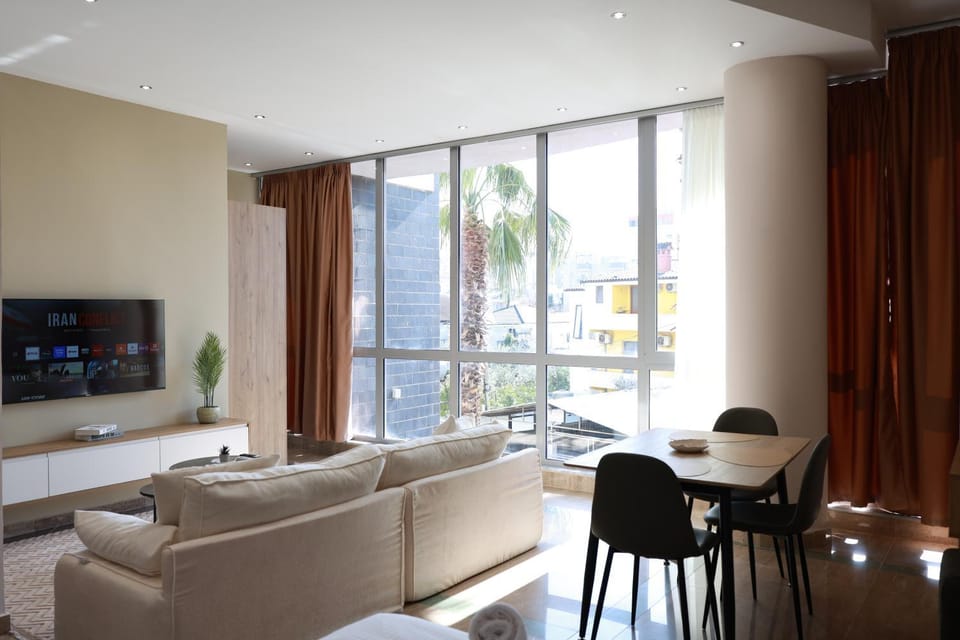 Kitchen or kitchenette, kitchen