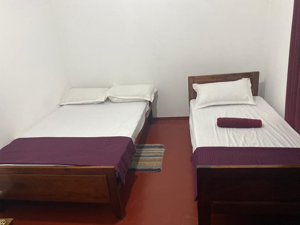 Evergreen tourist inn Hotel in Central Province