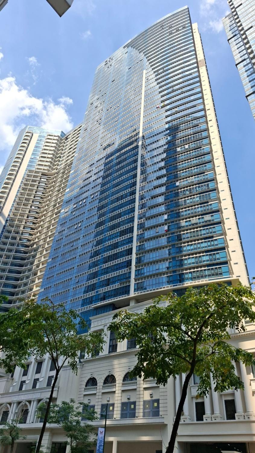 Mysuites2go17R UPTOWN PARKSUITES T2 Apartment hotel in Makati