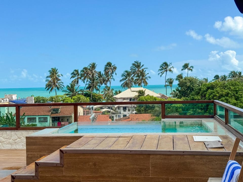 Balcony/Terrace, Swimming pool