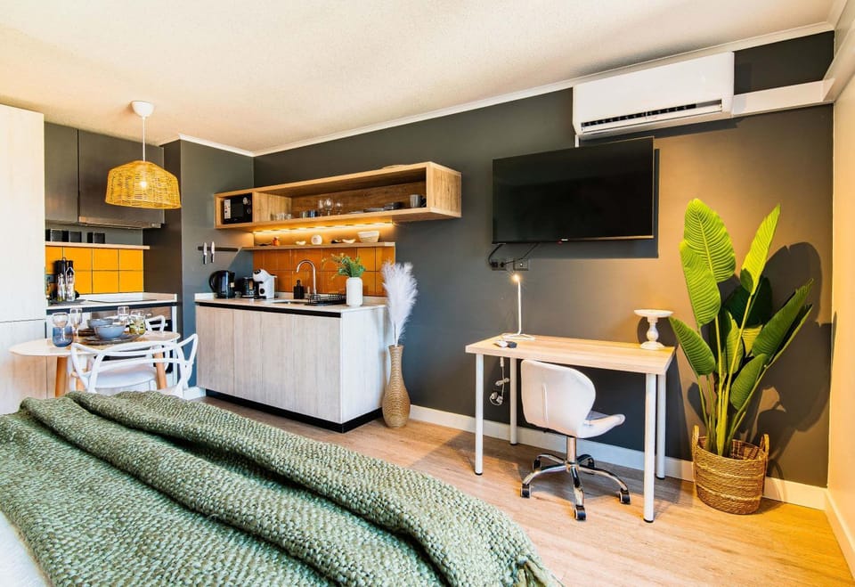 HOM I Metro Irarrazaval I Aire Acon I Wifi I Nunoa Apartment in Santiago