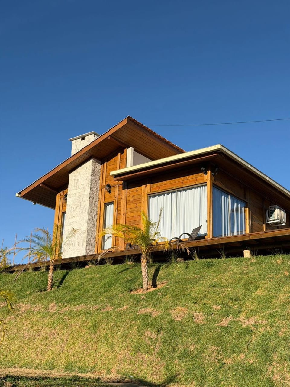 Chalé Recanto do Pimenta 02 House in State of Espírito Santo, Brazil
