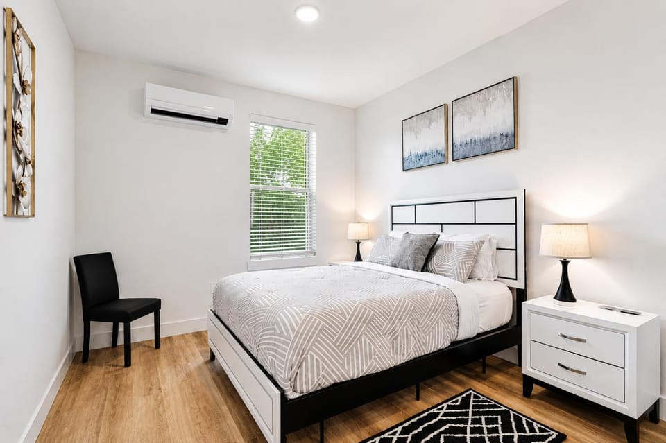 Bed, Bedroom