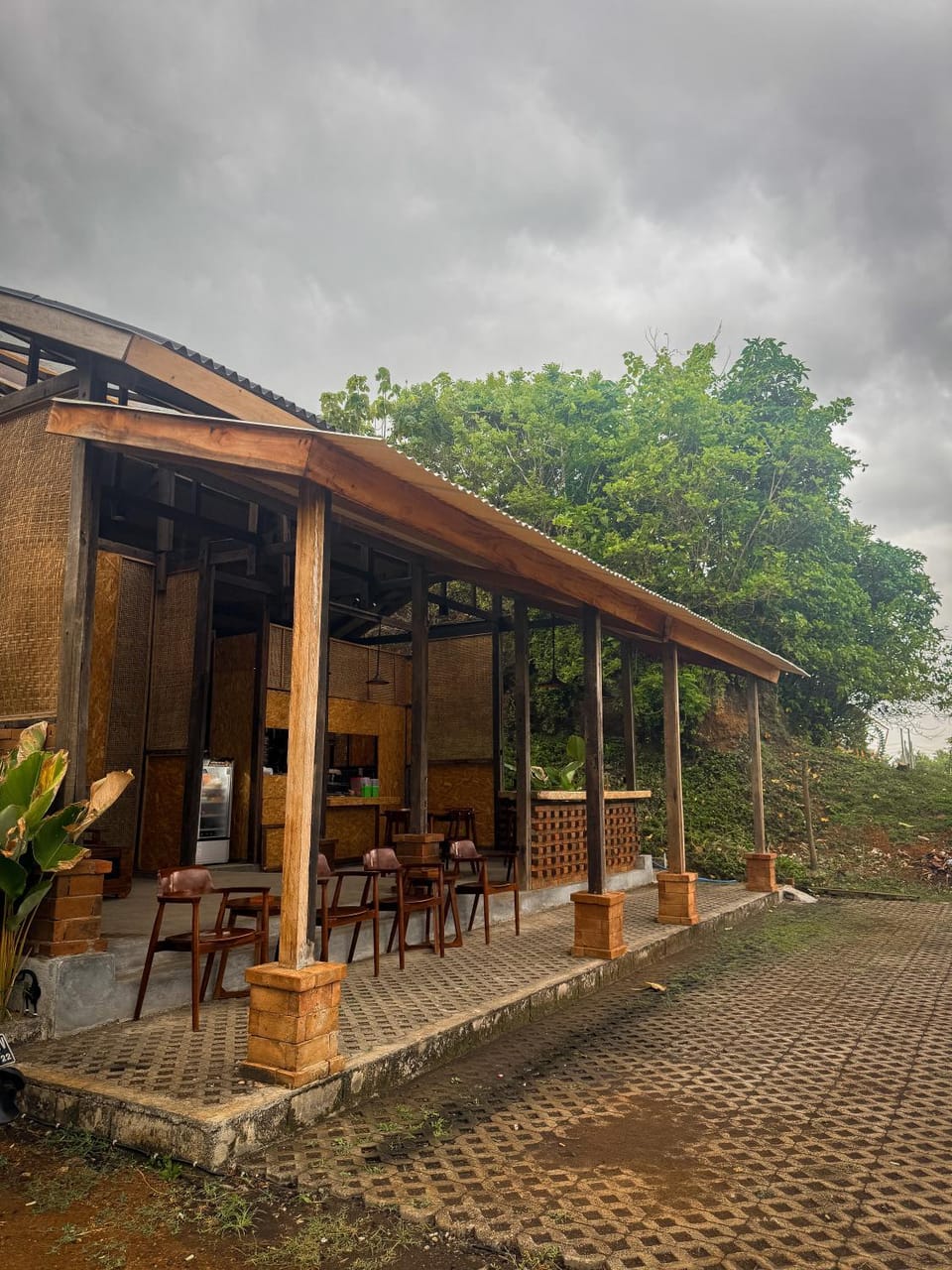 Sunset Views Yeh Leh Beach Villa in West Selemadeg