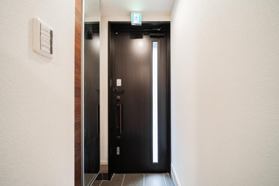 promotion 新宿别墅 全新3层楼独栋别墅 家的感觉 3卧室1厅 最大7人Brand new 3-story detached villa with a homey feel 3 rooms max 7P 近商圈 设备齐全 直达新宿 银座 涉谷 上野 表参道 品川 Villa in Shinjuku