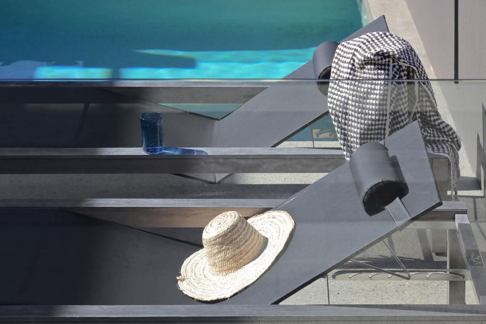 sunbed