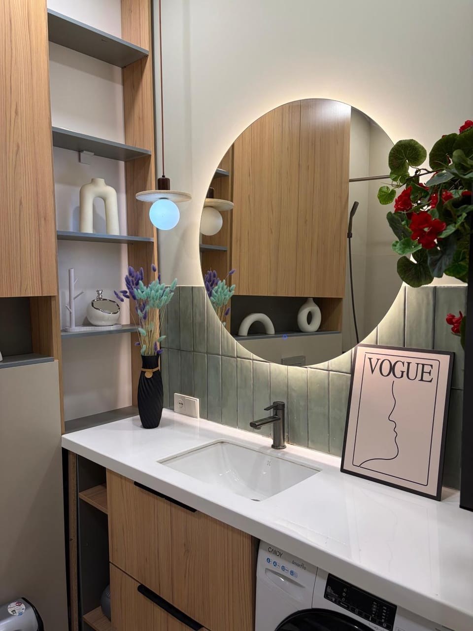 Comfort & Cozy Apartment & VIP Квартира в центре города Алматы Apartment in Almaty