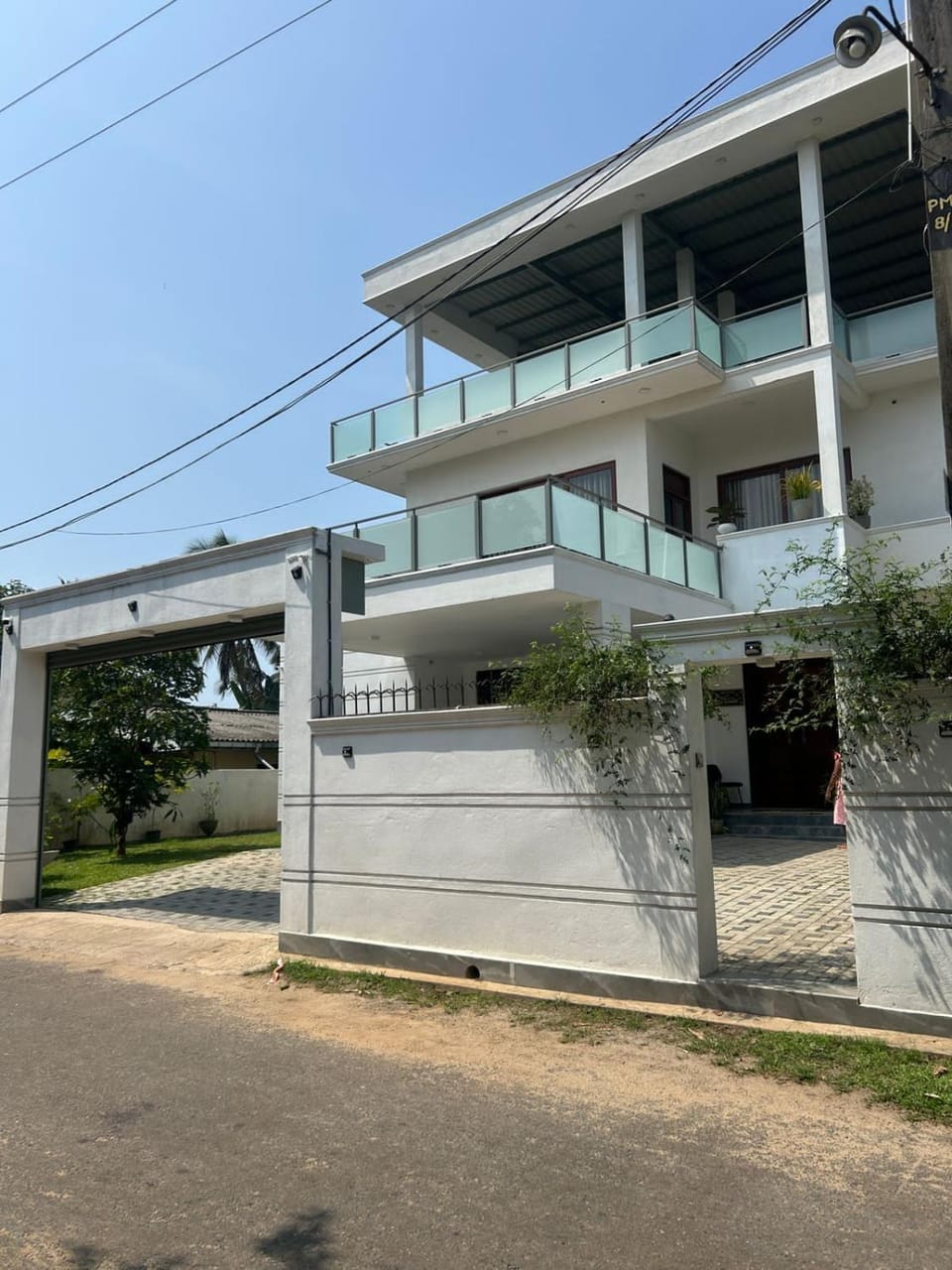 Property building, Day