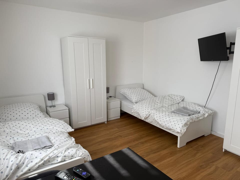 Bed, Photo of the whole room