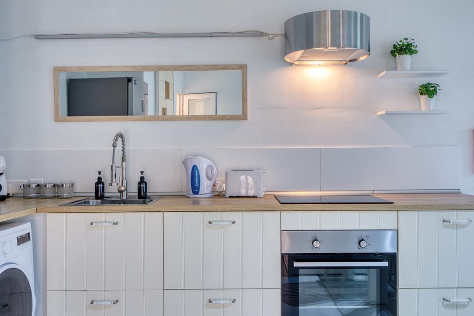 Modern 1-Bedroom Apt in Valletta by SF Homes Apartment in Valletta