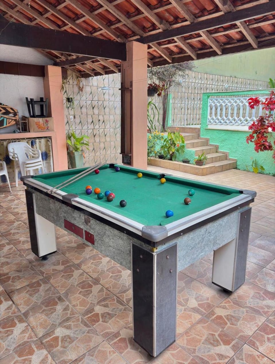 House with Pool in Caraguatatuba, North Coast of São Paulo House in Caraguatatuba