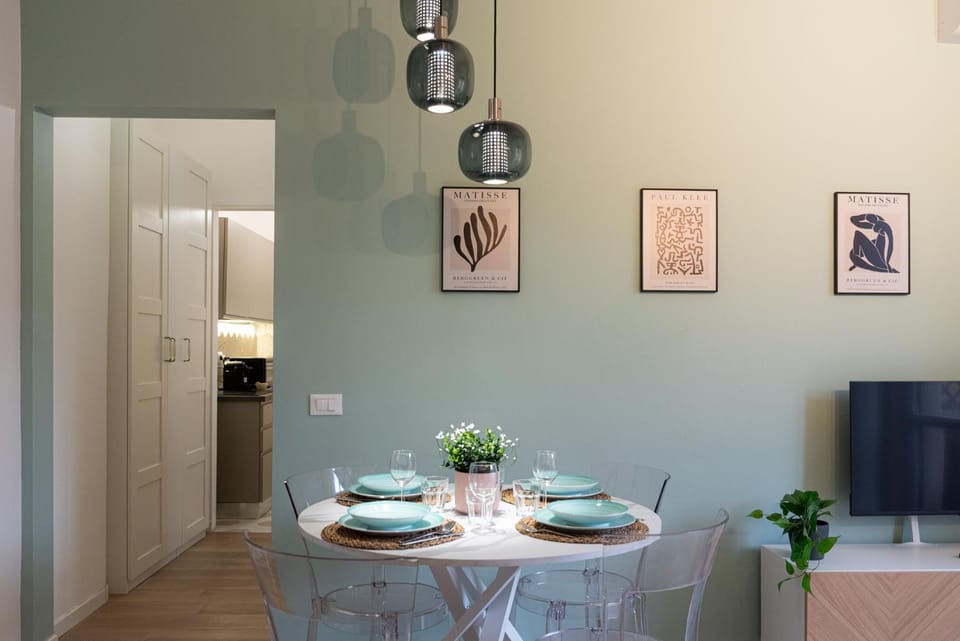 Decorative detail, Dining area
