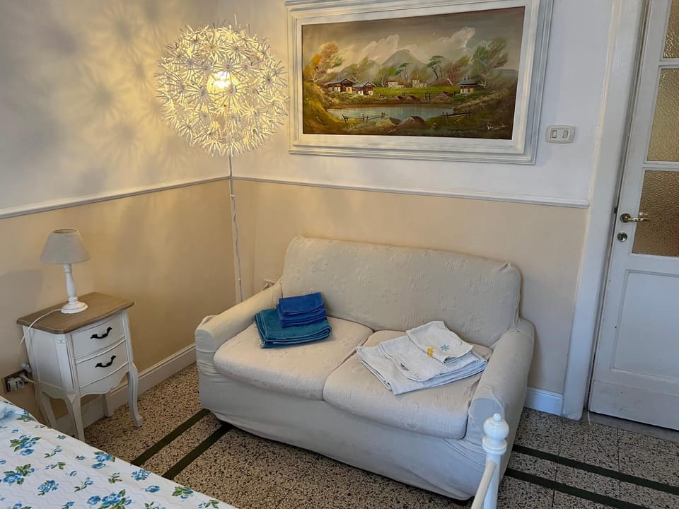 CRISPI HOME 169 Comfortable apartment in the center of Catania, near the sea Apartment in Catania