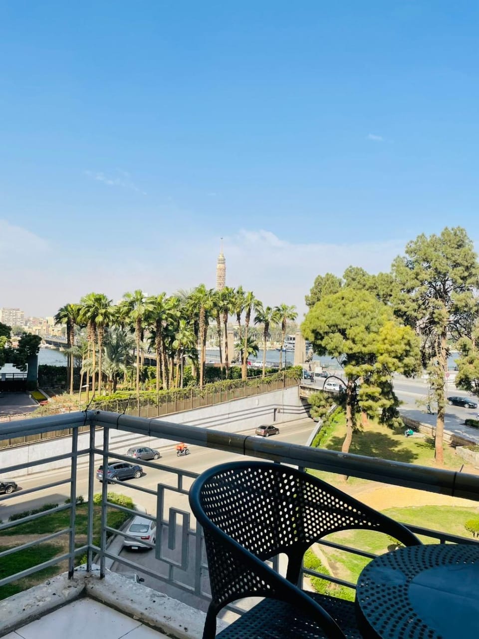 Day, Natural landscape, View (from property/room), Balcony/Terrace, Dining area