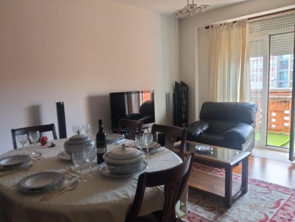 Communal lounge/ TV room