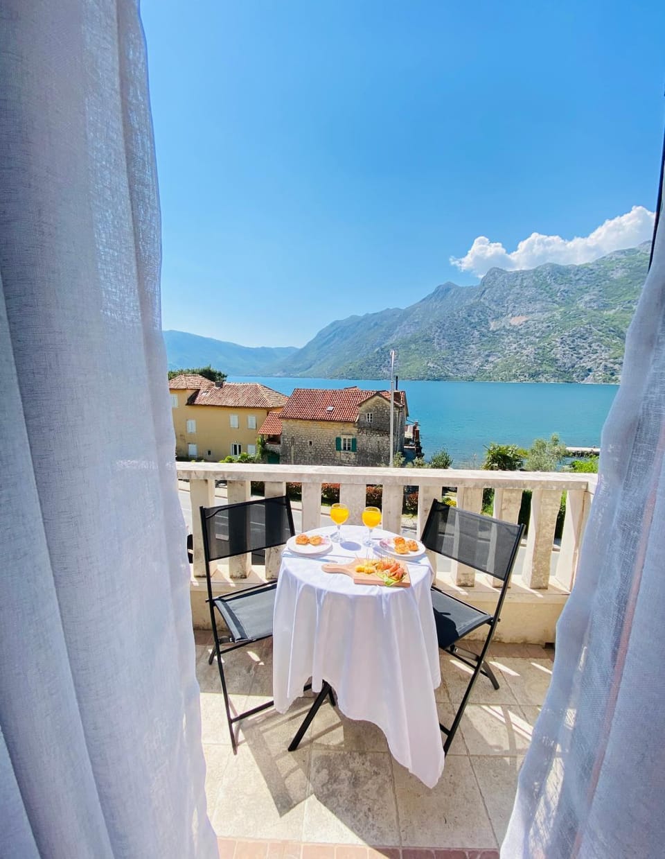 Villa Blanca - Risan Apartment hotel in Kotor Municipality