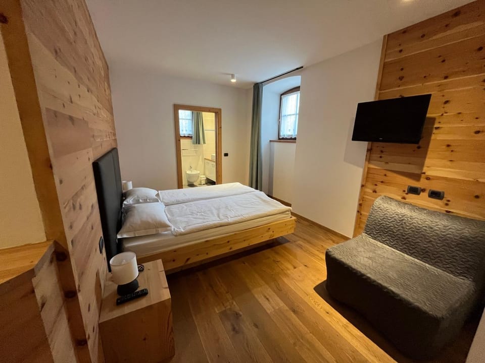 TV and multimedia, Bedroom