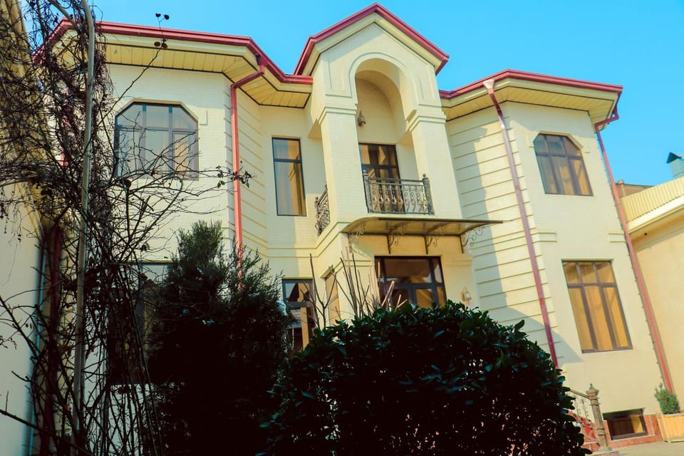 SAMARKAND HOTEl ELANI Bed and Breakfast in Europe