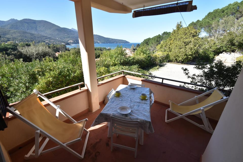 Patio, View (from property/room), Balcony/Terrace, Dining area