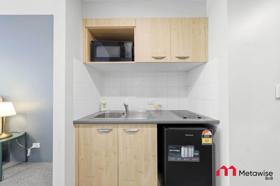 MetaWiseBnB Cronulla Beach Walk to Train & Shops 1 Apartment in Sydney