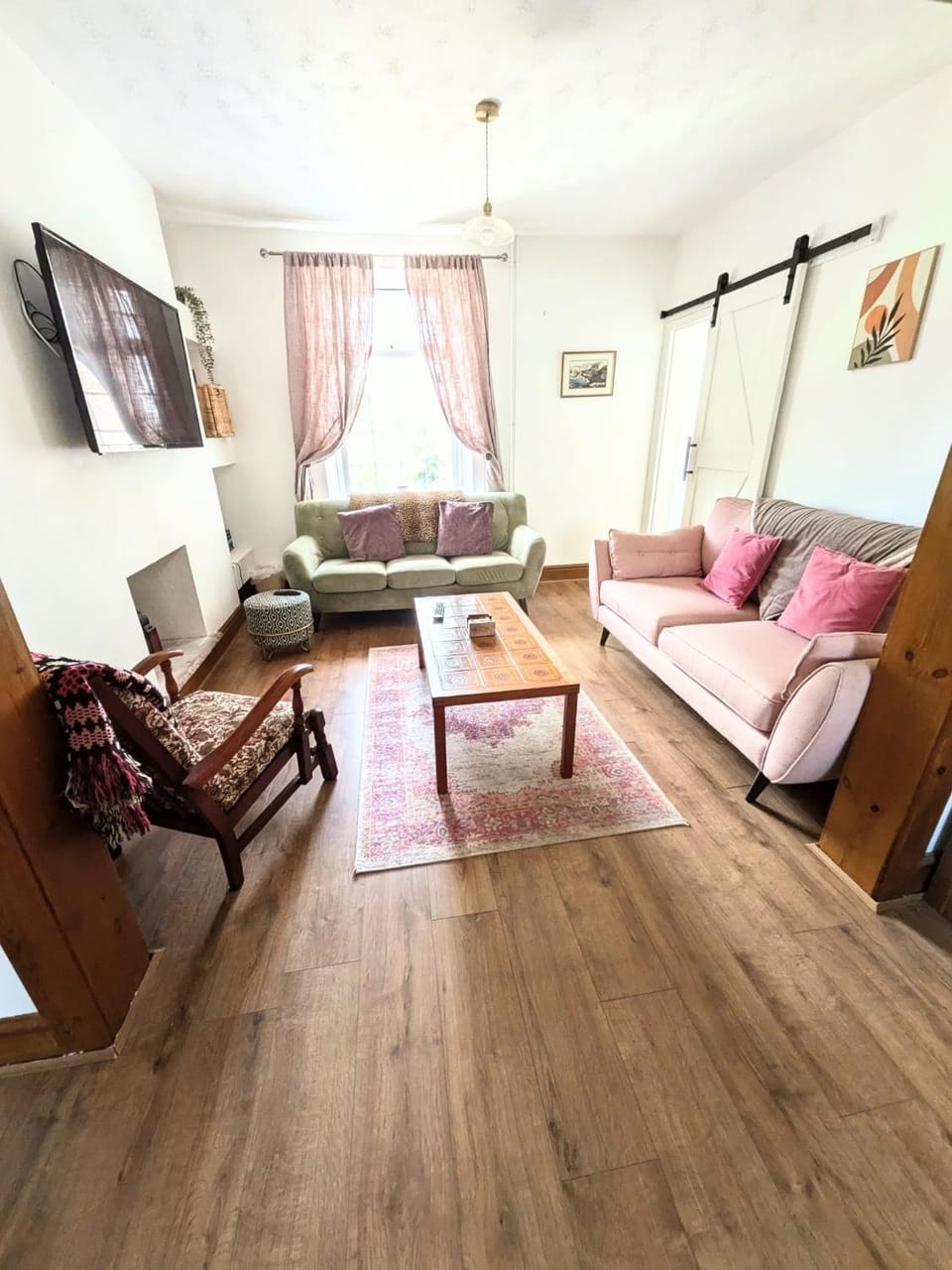 TV and multimedia, Living room