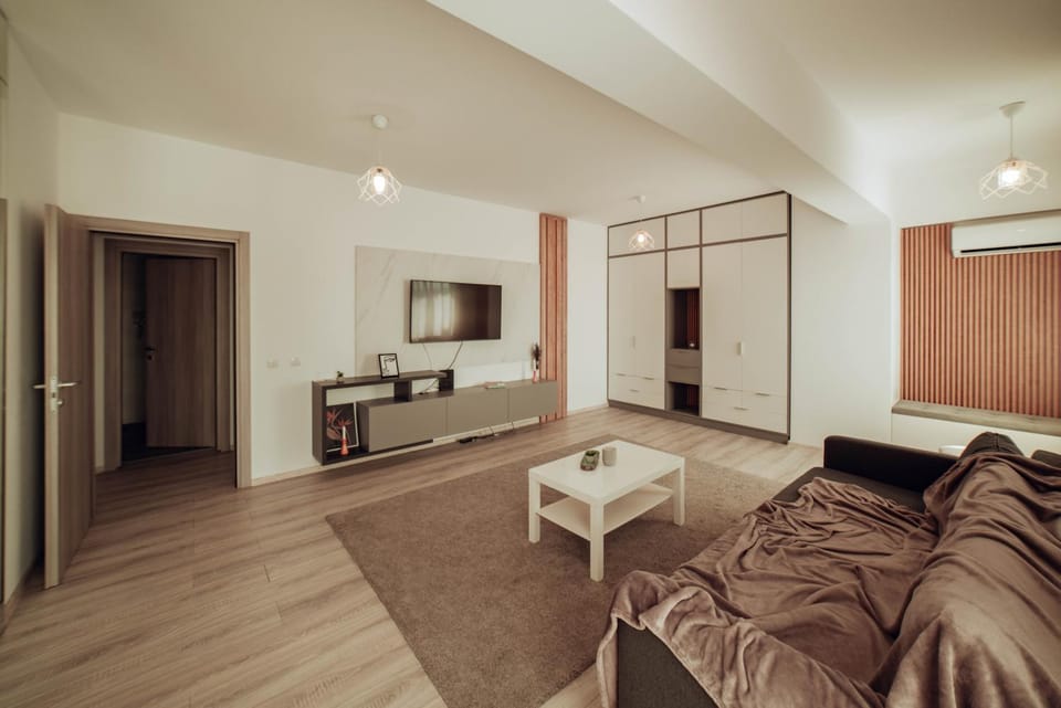 Cozy One Residence Apartments near Sfanta Maria Hospital Tatarasi Apartment in Romania