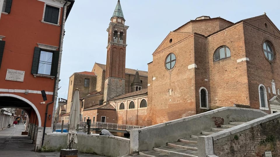 Nearby landmark