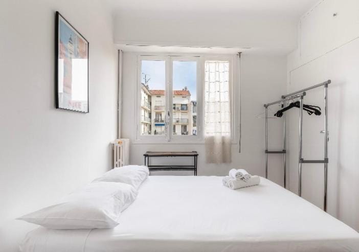 Nice City Center 2 Bedrooms Balcony Air Conditioning Apartment in Nice