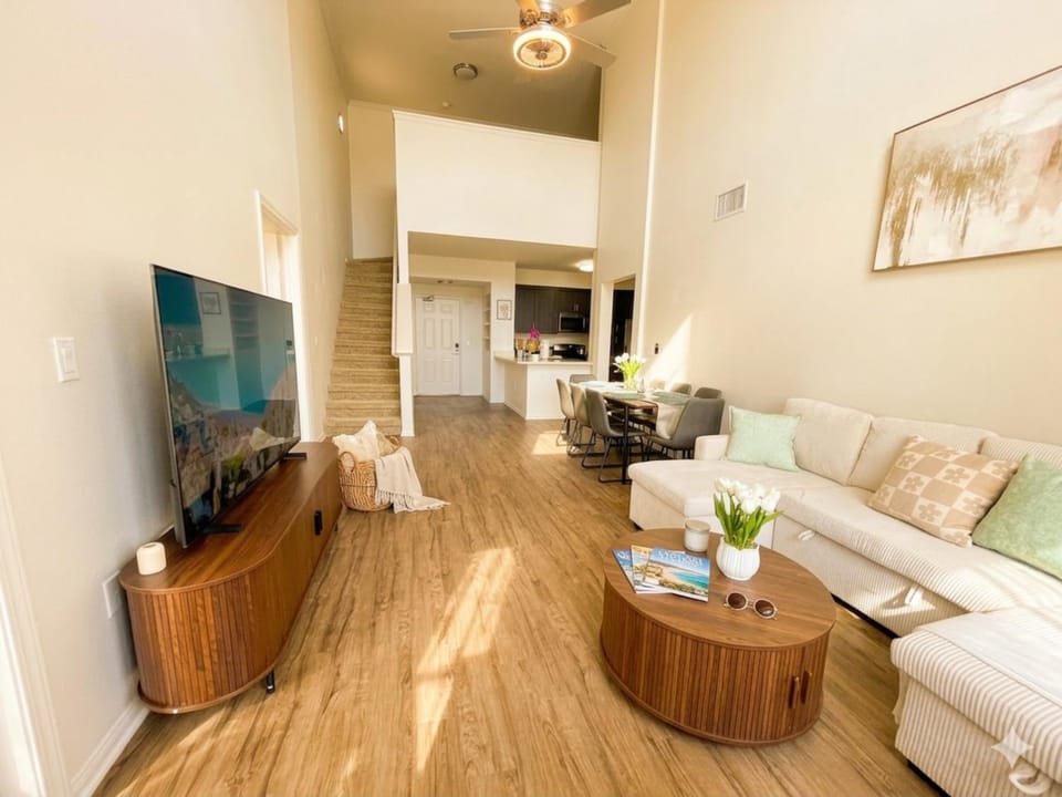 Living room, air conditioner