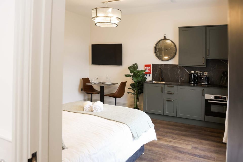 Lovely Studio Flat on Bath Road - Flat 10 Apartment in Bristol