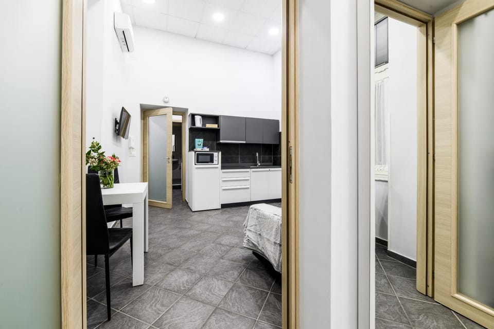 Kitchen or kitchenette, Living room, Communal kitchen, kitchen