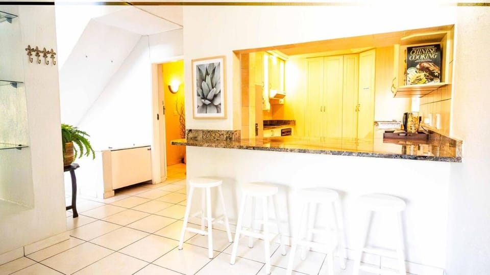 Beach Forest Lodge - Milkwood Apartment in Dolphin Coast